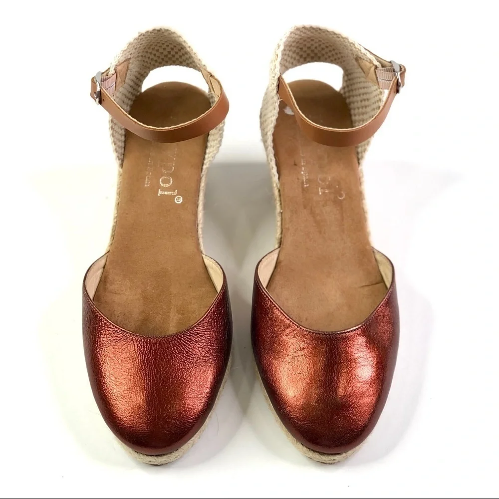 Maypol Anthropologie wedge espadrilles metallic red leather toe woven heel 39